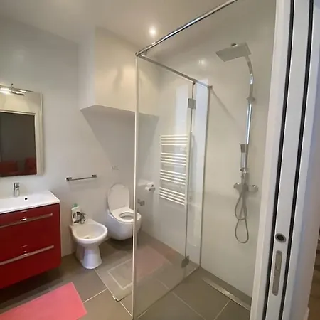 Modern In The Heart Of St-germain